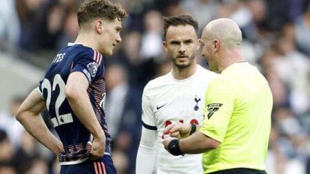 Nuno Espirito Santo wanted James Maddison sent off for Ryan Yates incident