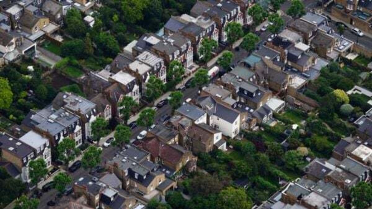 House prices rise over 6% in year to February