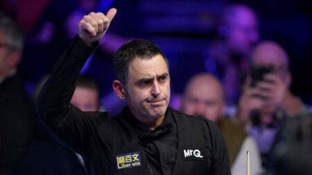 History-chasing Ronnie O’Sullivan begins World Championship against Jackson Page