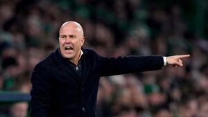 Liverpool in talks with Feyenoord over move to appoint Arne Slot as new manager