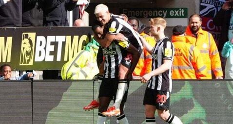 Alexander Isak scores twice as Newcastle relegate Sheffield United with big win