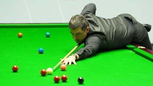 Ronnie O’Sullivan leads Ryan Day as Stephen Maguire reaches Crucible quarters