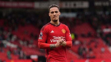 Antony says ‘critics make me want to work harder’ amid Man Utd struggles