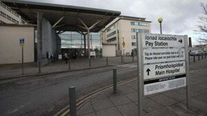 Dáil told that woman with ectopic pregnancy felt hospital was ‘like a warzone’