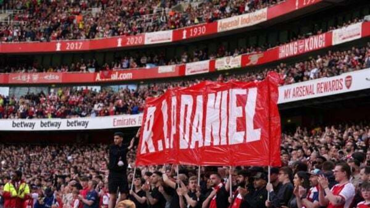 Arsenal lead tributes to 14-year-old killed in sword attack