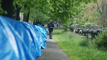 Government under fire over immigration as 70 tents pitched along Grand Canal