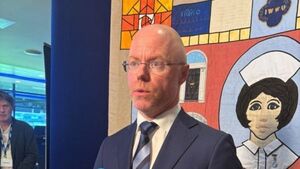 Donnelly wants to see ‘resolution’ to HSE recruitment freeze Donnelly wants to see ‘resolution’ to HSE recruitment freeze