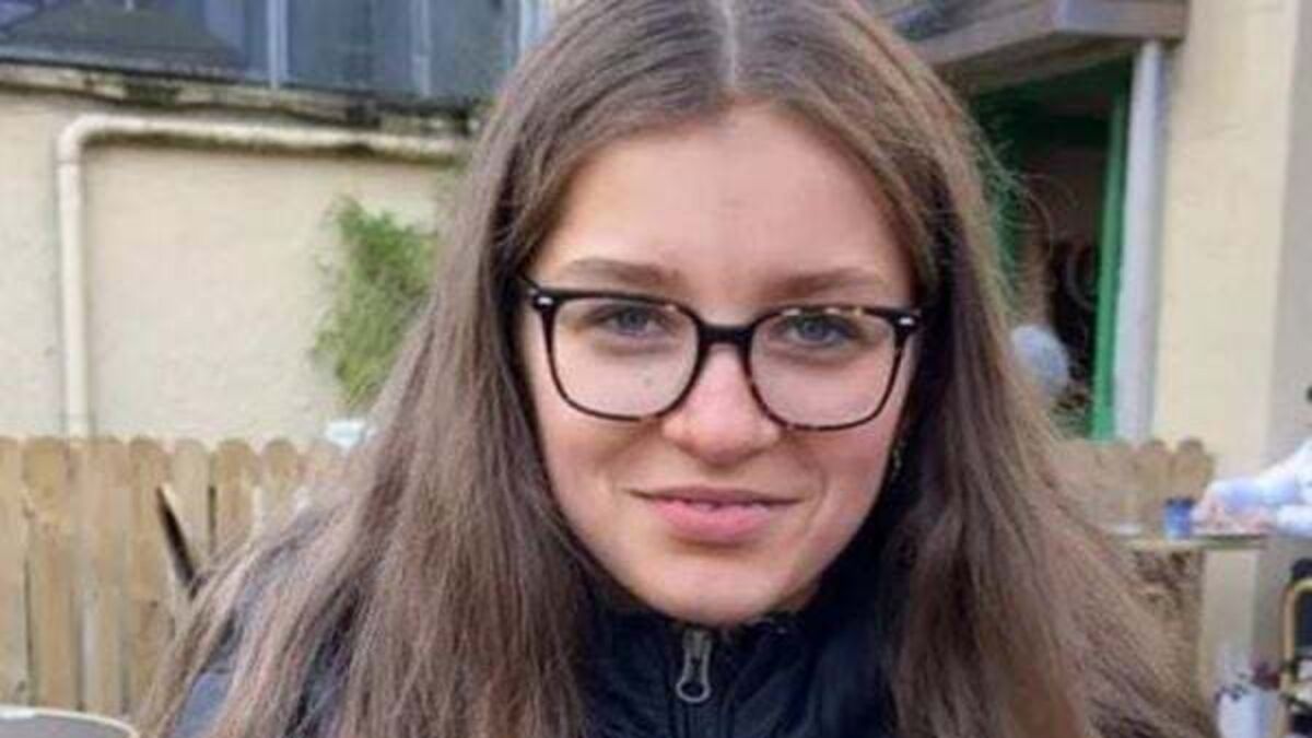 Teenager died from being struck by wing mirror after getting off school bus – inquest