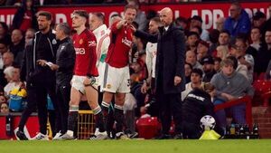 Jonny Evans hopes Man Utd do not sack Erik ten Hag after FA Cup glory