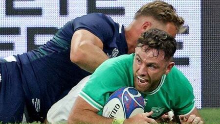 Hugo Keenan included in Ireland sevens squad