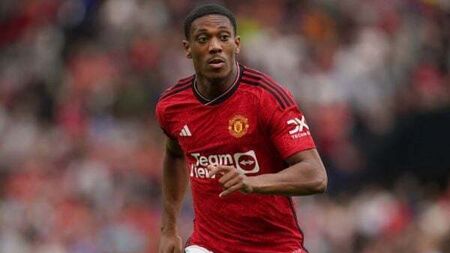 Anthony Martial bids emotional farewell to Manchester United