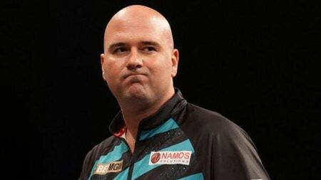 Rob Cross outlasts Gerwyn Price 8-7 to win US Darts Masters in New York City