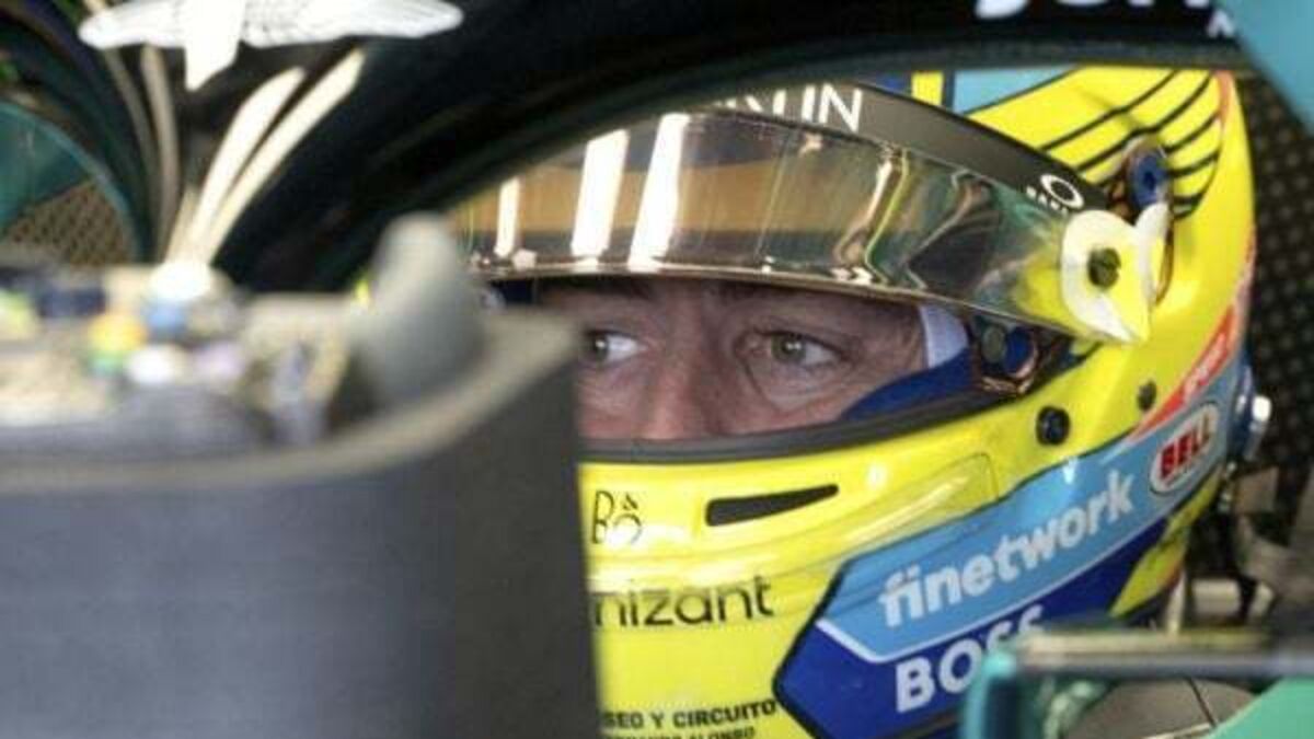 Fernando Alonso tops second practice during chaotic day in Montreal