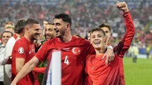 Arda Guler and Mert Muldur score stunners as Turkey beat Georgia