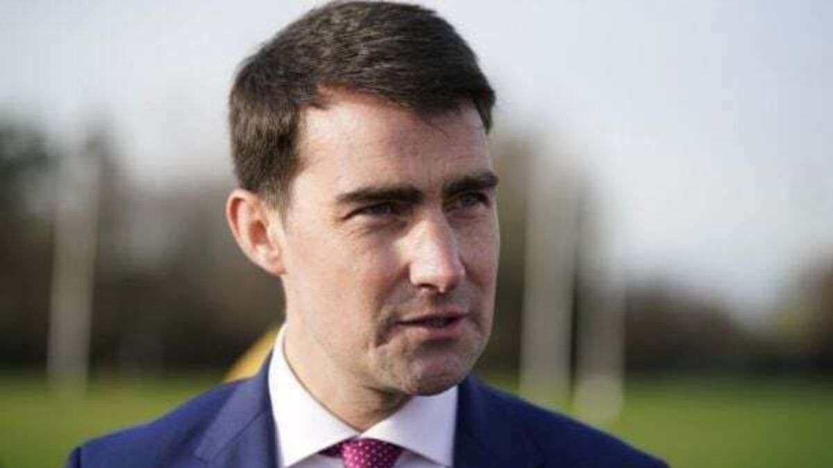 Varadkar says Chambers 'could be next gay Taoiseach in waiting'