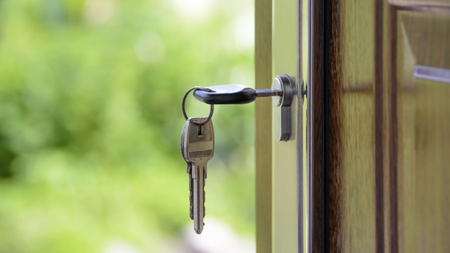 Just 6% of people renting by choice - Threshold report
