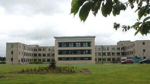 Visitor ban in place at Kilkenny hospital due to Covid outbreak and vomiting bug Visitor ban in place at Kilkenny hospital due to Covid outbreak and vomiting bug