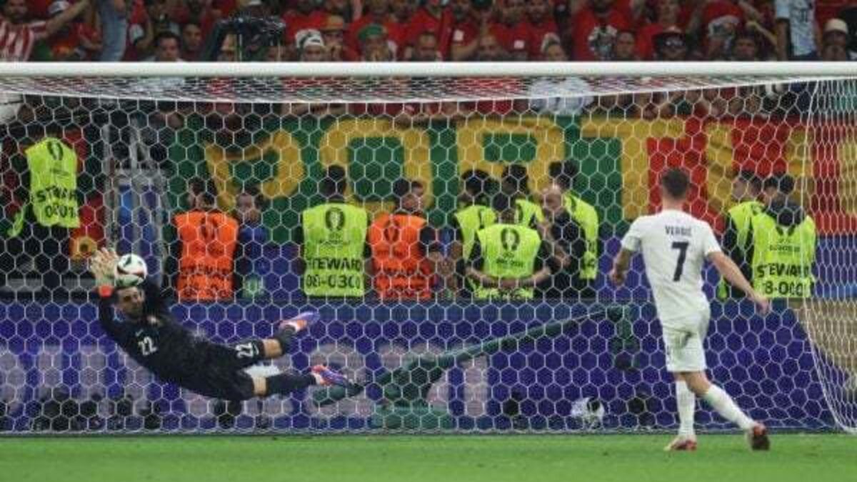 Portugal reach Euro quarter-finals after shootout win over Slovenia