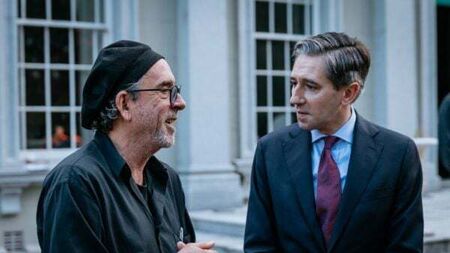 Taoiseach meets Hollywood director Tim Burton on set of Netflix show filmed in Ireland