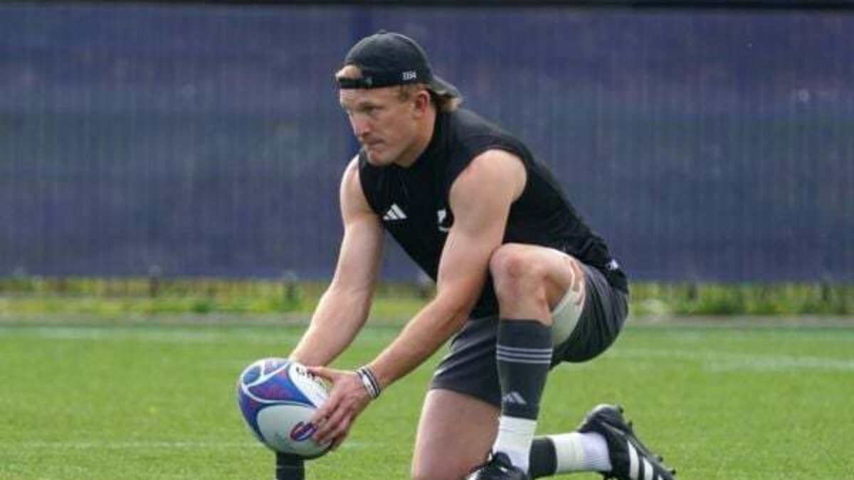 New Zealand to provide shot clock for second Test after Damian McKenzie error