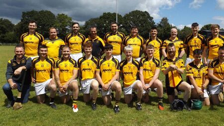 Naomh Eoin make flying start to Junior Hurling Championship