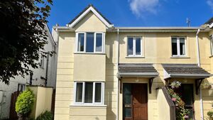 Spacious three-bed semi-detached in mature development for €220k Spacious three-bed semi-detached in mature development for €220k