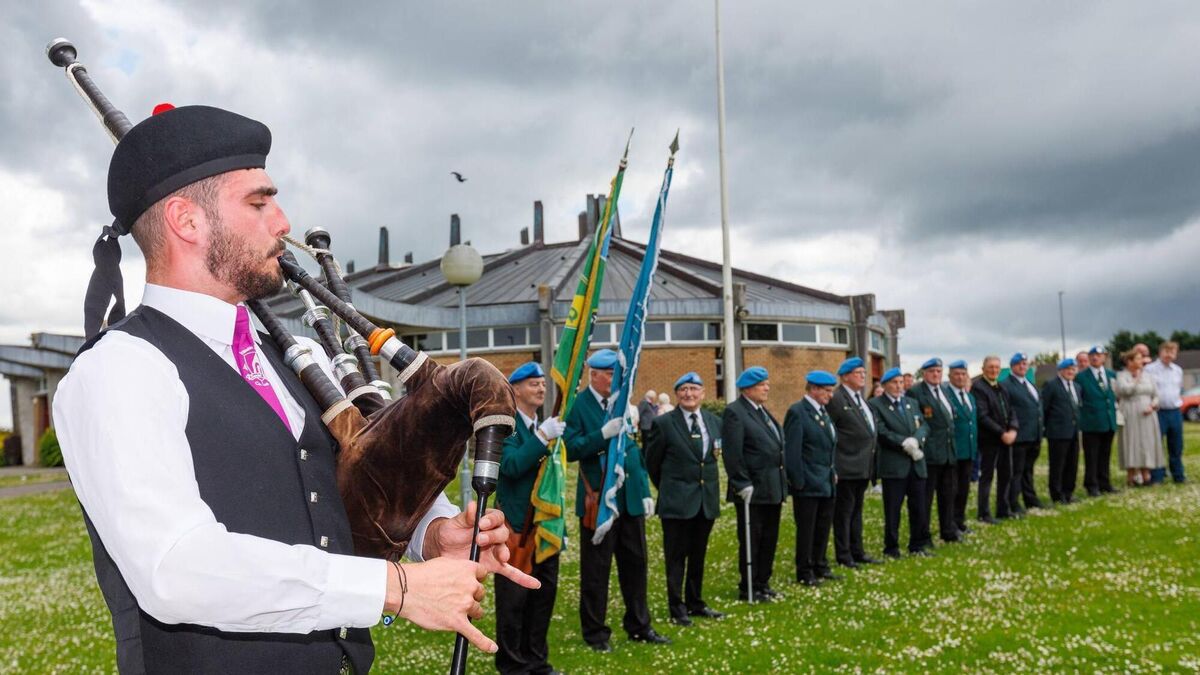 Veterans and families gather to remember Carlow's war dead 