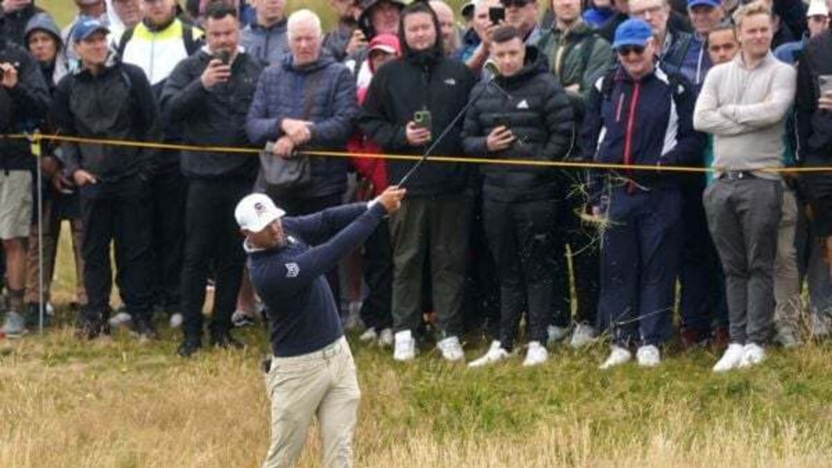 Bryson DeChambeau suffers nightmare start to bid for back-to-back majors at Open