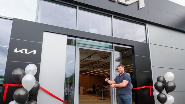 Dooley Motors opens newly refurbished Kia Store in Carlow