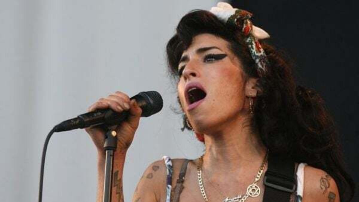 Evidence of ‘suspicious circumstances’ around Amy Winehouse auctions, court told