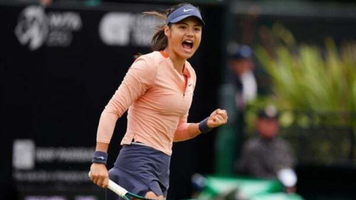 Emma Raducanu overcomes jet lag to win late-night opener in Washington