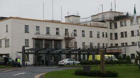 Trolley watch: 298 patients without beds in Irish hospitals