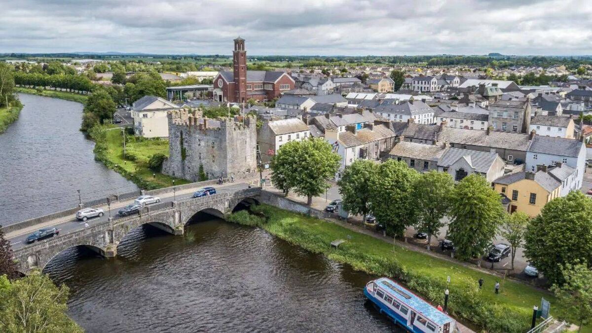 Gardaí rescue person from River Barrow