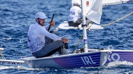 Lack of wind delays Lynch's Olympic medal race
