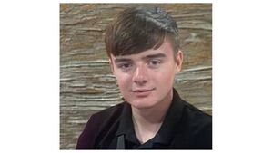 Tributes paid to teen who died in crash Tributes paid to teen who died in crash