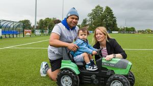 Community comes together to show Tom their support