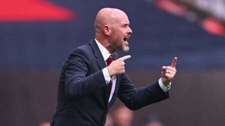 Manchester United sign Matthijs de Ligt and Noussair Mazraoui from Bayern Munich