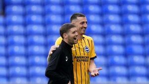 Fabian Hurzeler celebrates Premier League bow with win for Brighton at Everton Fabian Hurzeler celebrates Premier League bow with win for Brighton at Everton