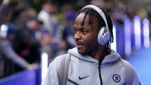 Raheem Sterling’s Chelsea future in doubt while pundits criticise his statement Raheem Sterling’s Chelsea future in doubt while pundits criticise his statement