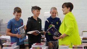 Mum of teenage triplet boys welcomes free schoolbooks for Junior Cycle