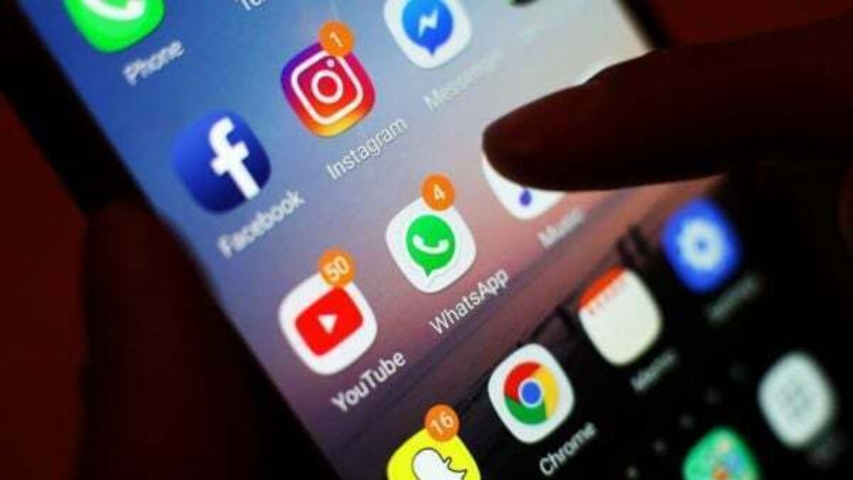 Collaboration with students and parents needed for phone ban, principals say