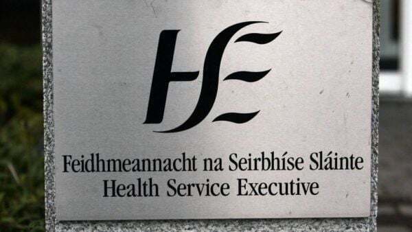 HSE、ダブリン発ティペラリー行きバスの乗客に麻疹警告を発令 – 全国ニュース