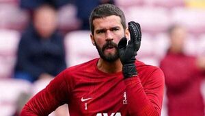 Alisson Becker committed to Liverpool after turning down Saudi Pro League offer