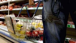 Consumer sentiment dips amid prospect of higher energy bills Consumer sentiment dips amid prospect of higher energy bills