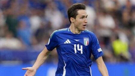 Arne Slot: Federico Chiesa unlikely to make Liverpool debut against Man United