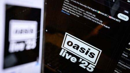Oasis fans on tenterhooks for tickets as reunion tour pre-sale set to go live