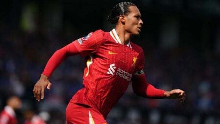 Virgil van Dijk relishing being link between Arne Slot and Liverpool teammates