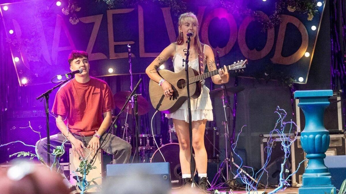 Becca to play at Scraggs Alley