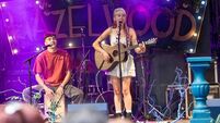 Becca to play at Scraggs Alley