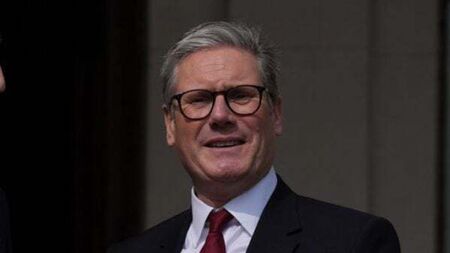 Protest against arms exports to Israel held amid Starmer visit to Dublin